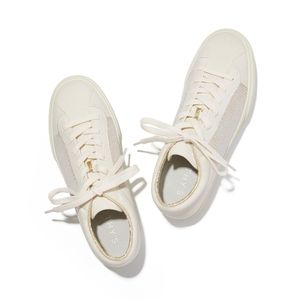 NEW WITH BOX Rothys limited edition gold metallic lace up sneaker size 9